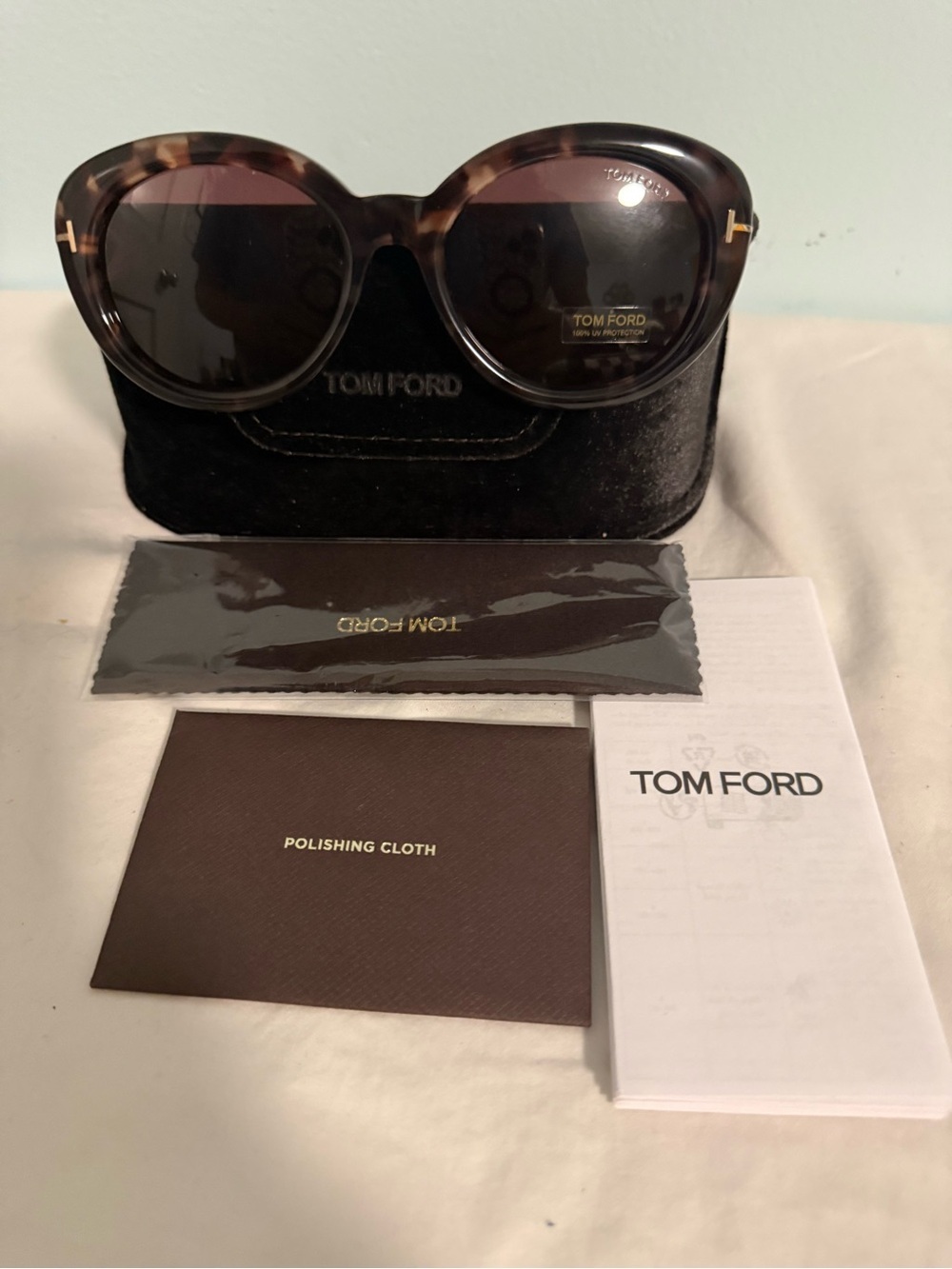 Tom Ford Women's Tortoiseshell Sunglasses - Dark Brown Lenses! FULL INCLUSION! - Picture 1 of 10